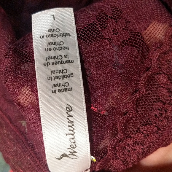 NWOT Wealurre Panties in Rich Cranberry Size Large - Picture 6 of 7